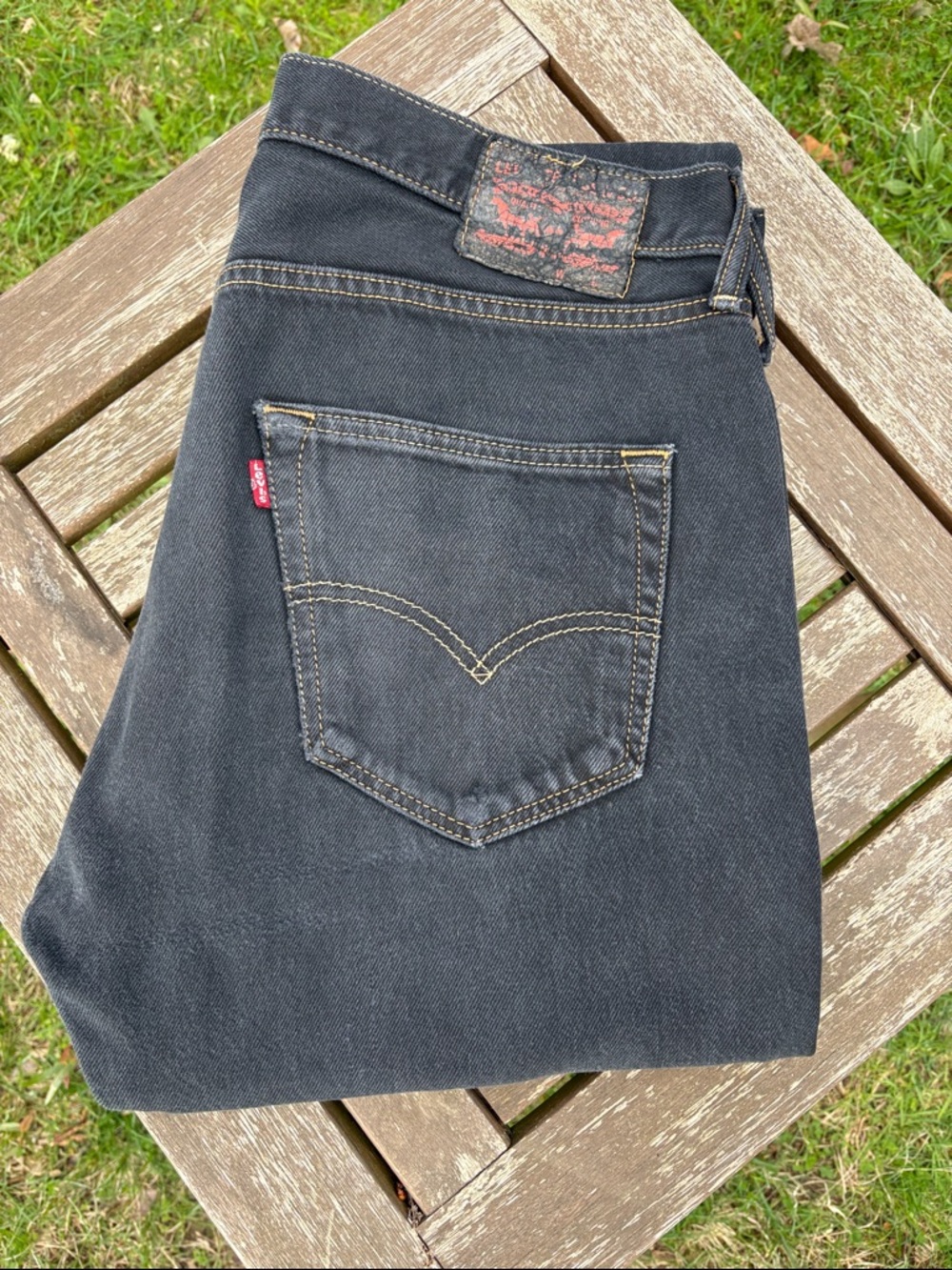 Levi's Men's Black Slim Straight Jeans - Classic Five-Pocket